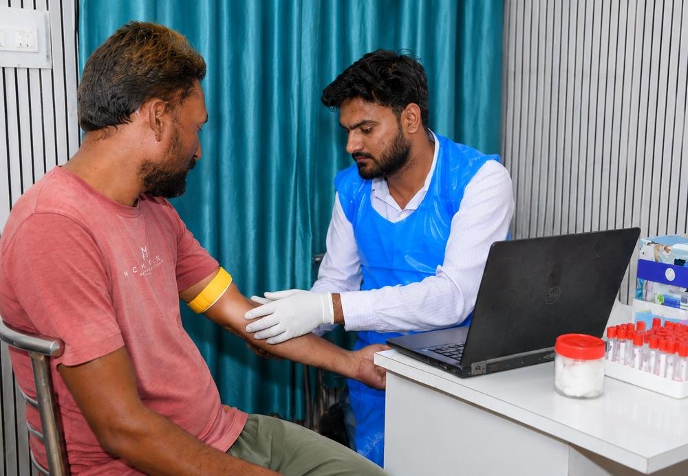 In-house diagnostic laboratory at Dr. Vineet Verma dermatology clinic Hisar for blood tests